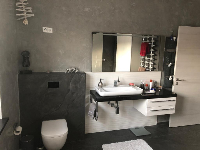 Badezimmer – Komplettbad mit Naturstein