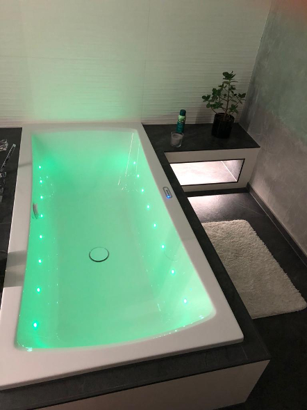 Beleuchtetes Bad – Ambiente-Gestaltung